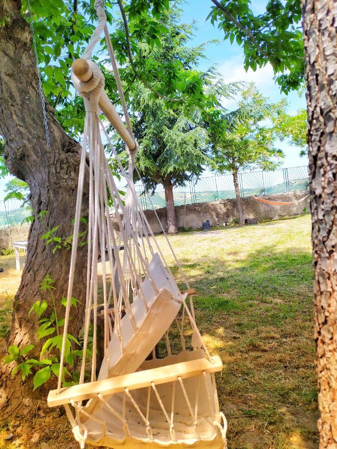 Basilicata Al Volo Hostel Brindisi di Montagna Luaran gambar
