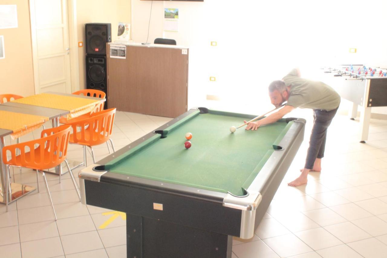 Basilicata Al Volo Hostel Brindisi di Montagna Luaran gambar