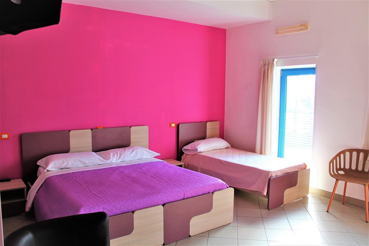 Basilicata Al Volo Hostel Brindisi di Montagna Luaran gambar